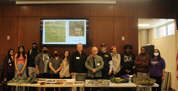Students visiting Vietnam Veterans
